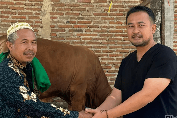 Bandara Banyuwangi Serahkan Hewan Kurban di Masjid Al Mujahidin, Rogojampi