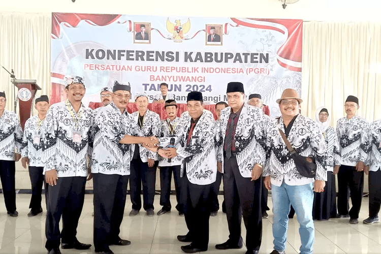 Terpilih Secara Aklamasi, Sudarman Jabat Ketua PGRI Banyuwangi Periode&nbsp;2024-2029