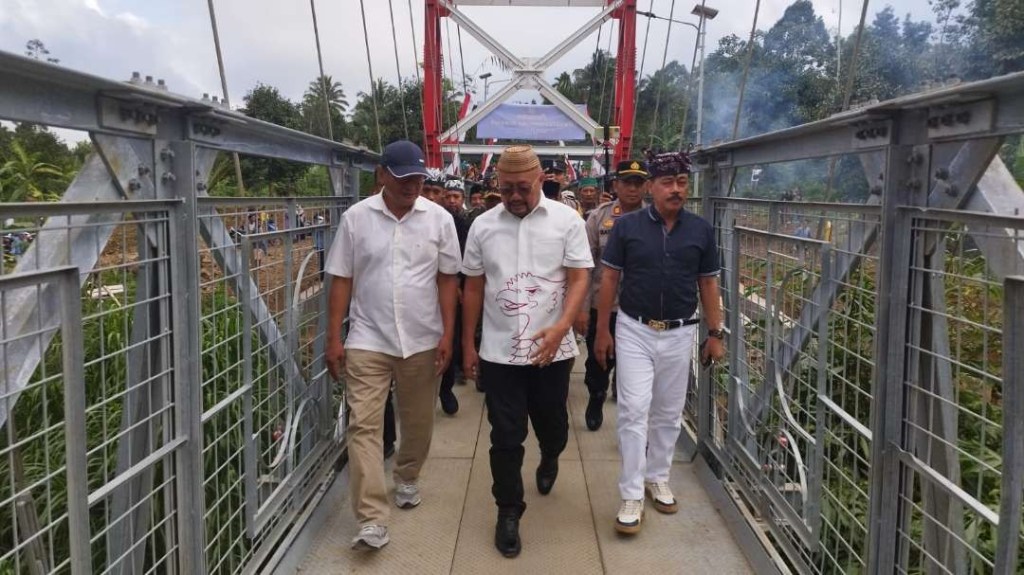 Dibangun Jembatan Gantung, Dusun di Banyuwangi ini Kini Miliki Akses Mudah ke Dusun&nbsp;Lain