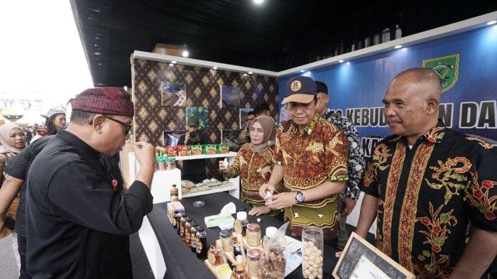 Parade Banyuwangi Ethno Carnival akan Dimeriahkan Pameran UMKM dalam Creative Expo –&nbsp;Tribunjatim.com