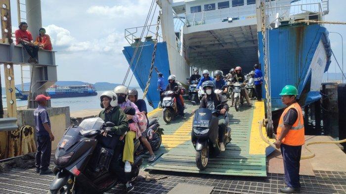 Pengusaha Angkutan Penyebrangan Menjerit, Keluhkan Biaya Operasional Semakin Mahal, Imbas Dolar Naik –&nbsp;Tribunjatim.com