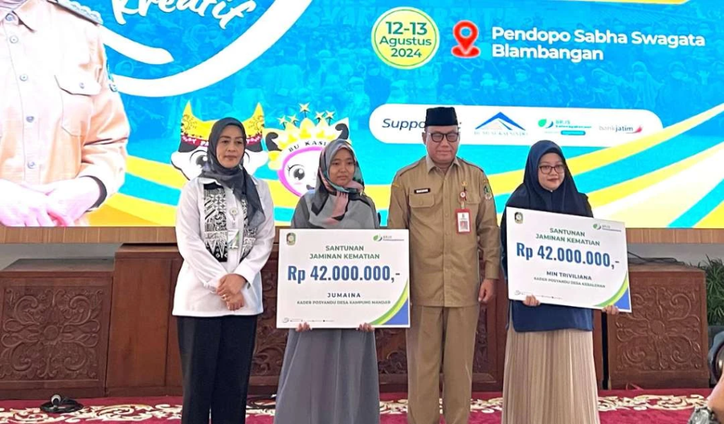 Kader Posyandu Banyuwangi dapat Jaminan Sosial BPJS&nbsp;Ketenagakerjaan