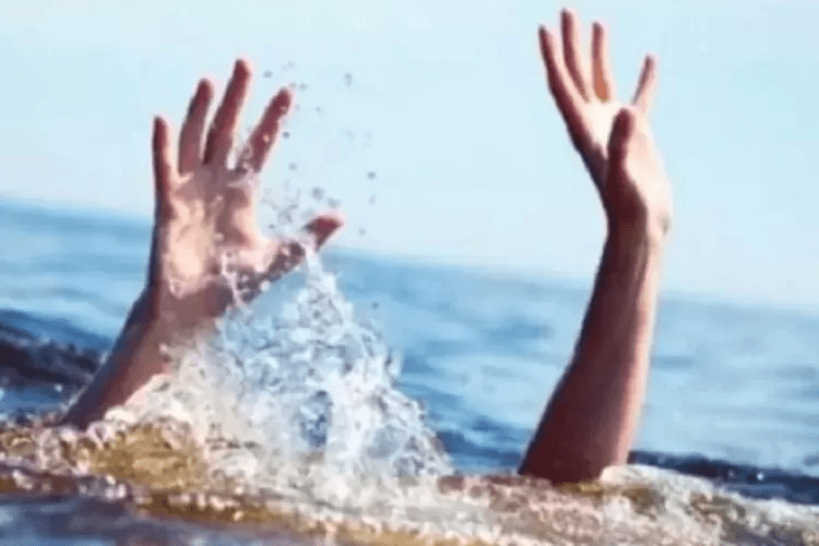 Usut Hilangnya 4 ABK Kapal Nelayan Sumber Risqi, Polairud Banyuwangi Akhirnya Turun Tangan: Terjun ke Laut karena Merasa&nbsp;Bosan