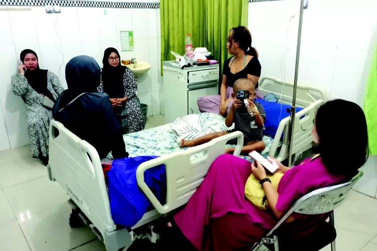 Bocah 3 Tahun di Banyuwangi Penuh Luka Lebam, Diduga Menjadi Korban Penganiayaan Ibu Tiri dan Ayah&nbsp;Kandung