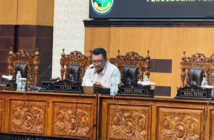DPRD Banyuwangi Bentuk Enam Fraksi, Empat Dipimpin&nbsp;Srikandi